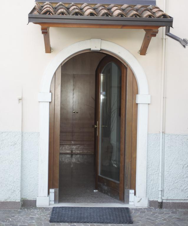 Villa Linfano Торболе Экстерьер фото